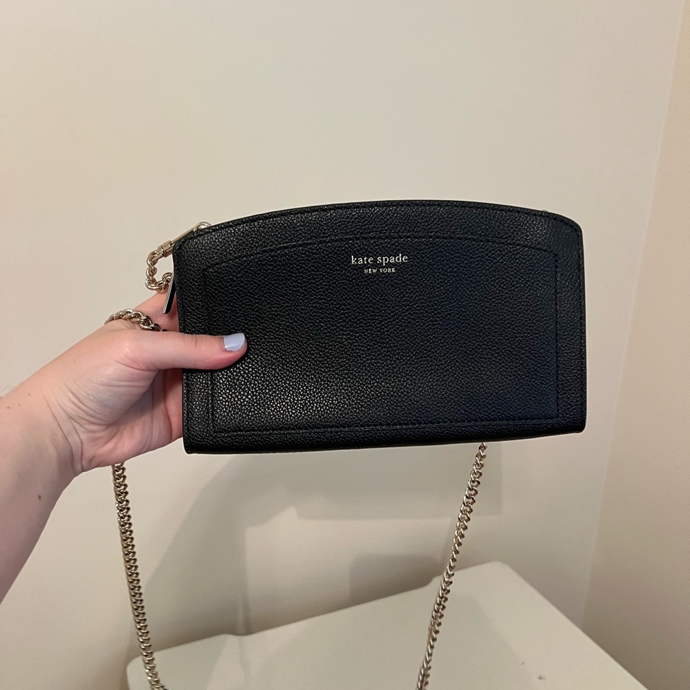 Kate Spade Black Leather Crossbody - Built In Wallet, Gold Chain Strap. Used 1x